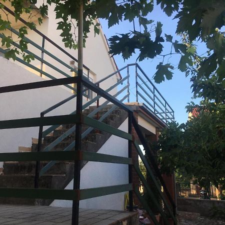 Ferienwohnung Apartman Anita Konjevrate Exterior foto